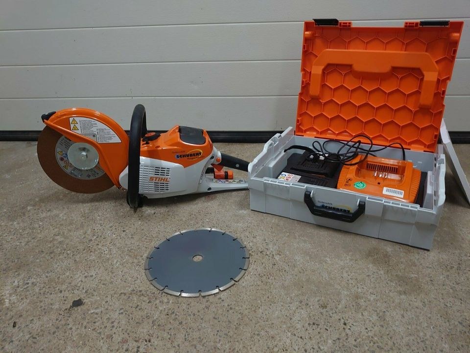 Trennschleifer Flex Stihl Akku TSA 230 mieten in Hungen