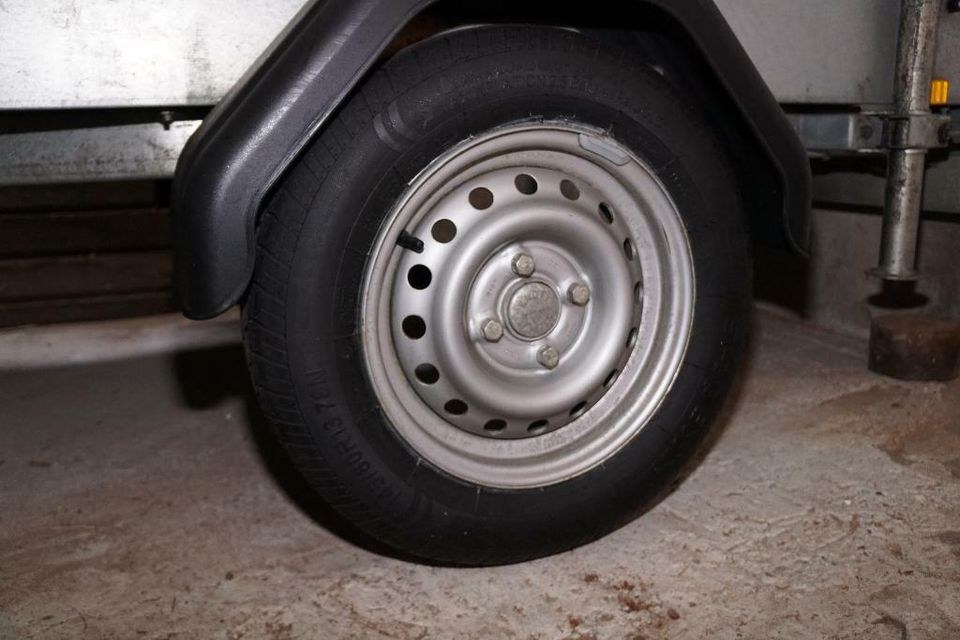 PKW Anhänger 750kg Umzug Transport mieten in Hungen – fair & flexibel – 3