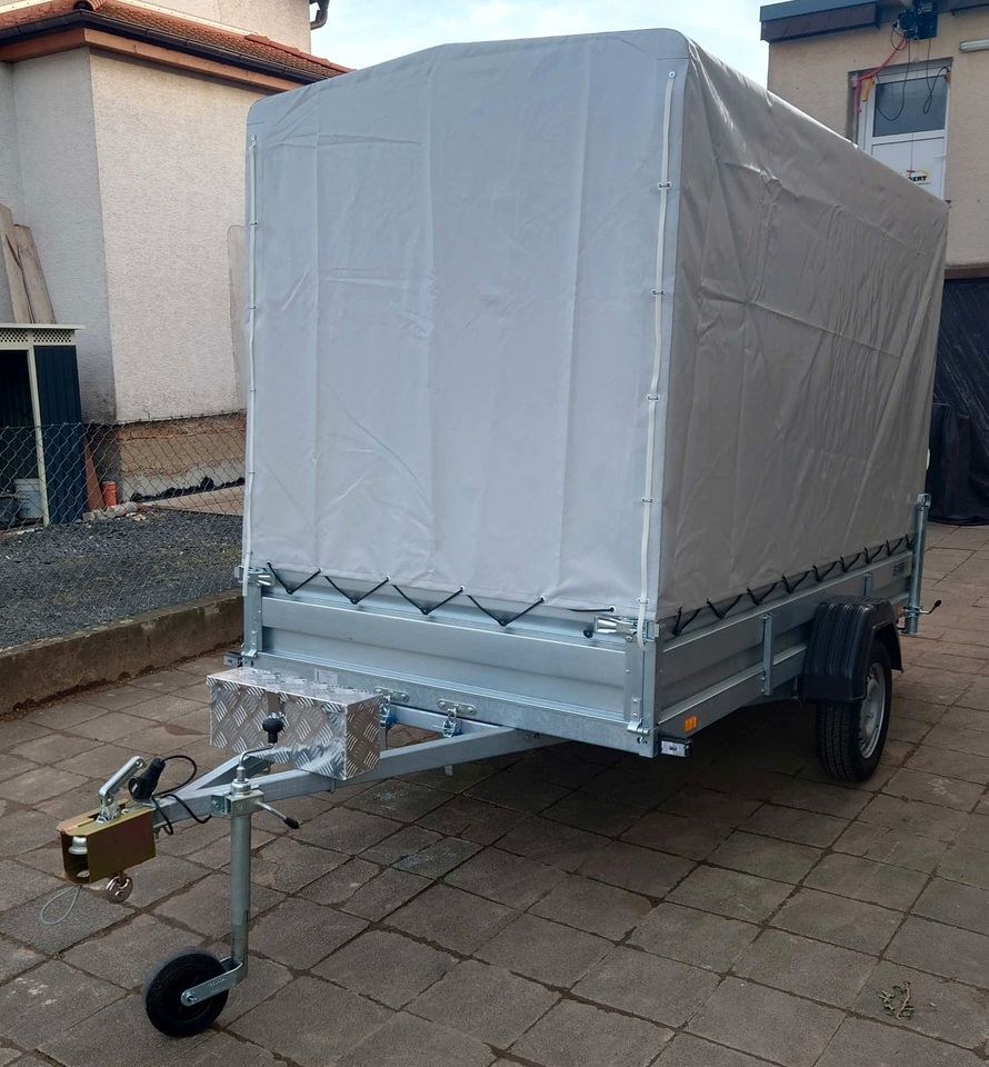PKW Anhänger 750kg Umzug 3m lang mieten in Hungen – fair & flexibel
