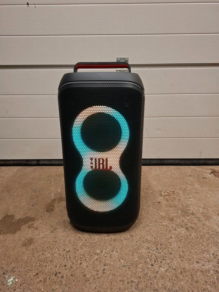 JBL Partybox Club 120 Mikrofon Tasche mieten in Hungen – Party-Sound
