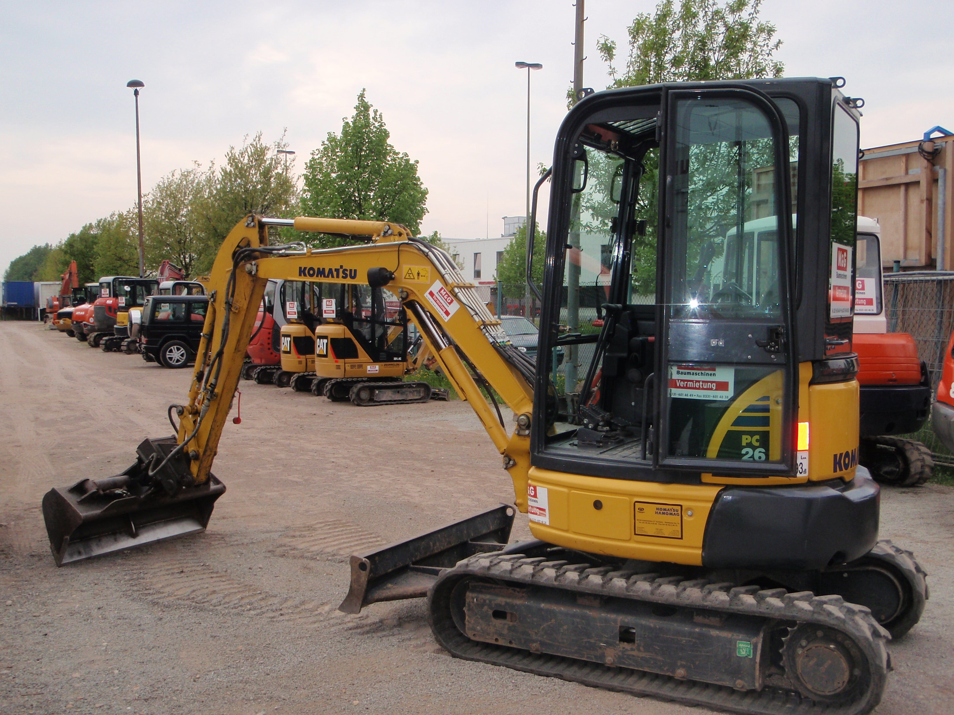 MINIBAGGER KOMATSU PC 26 MR - 3 – 3