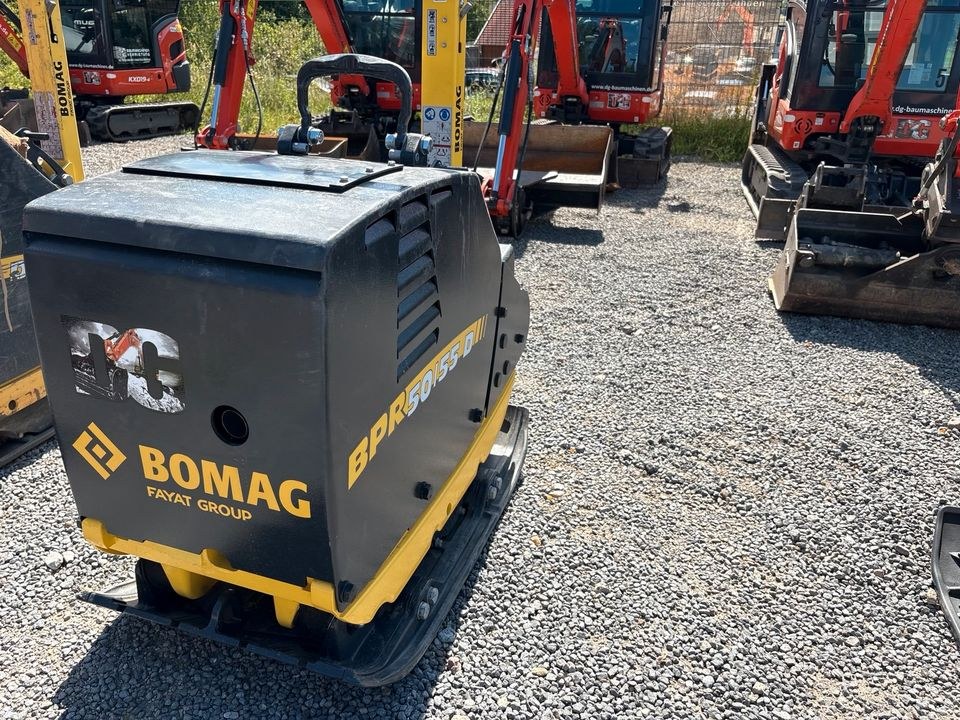 Rüttelplatte 400 kg 260 160 90 Baumaschinen mieten in Potsdam – 3