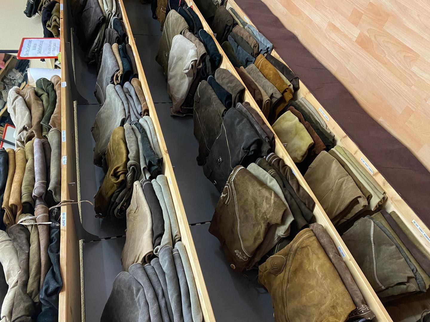 Lederhosen Köln – Trachtenlederhosen für Oktoberfest & Volksfest mieten in Köln – 2