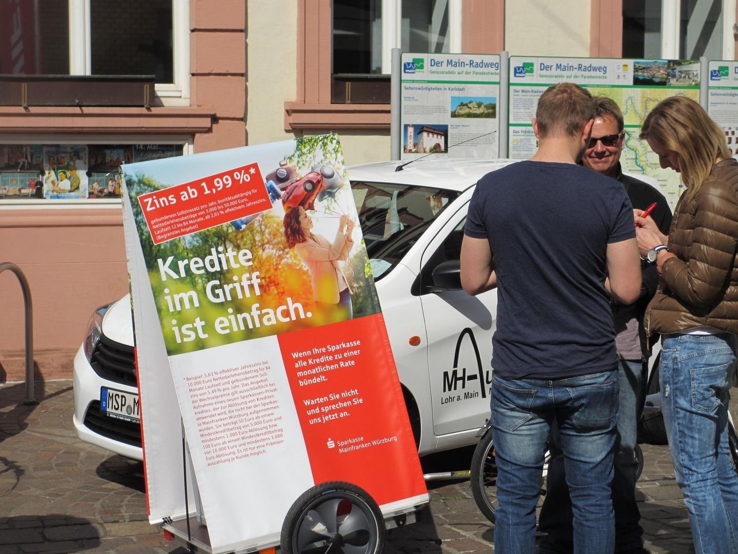 Fahrradanhänger mit Werbung für Promotionaktionen mieten in Euerbach – 3
