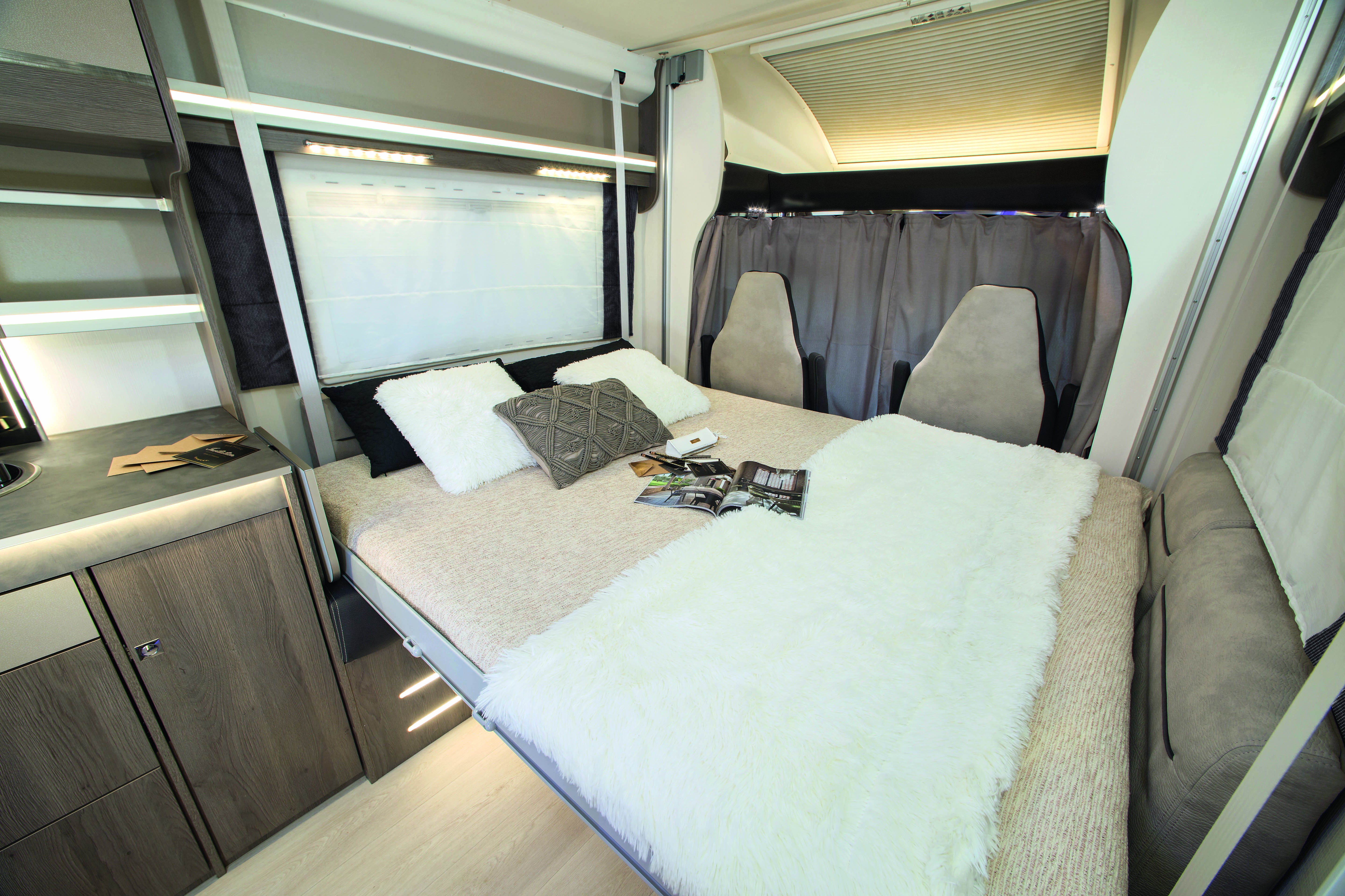 neues Wohnmobil "Challenger 260 Graphite" mieten *Automatik* – 3