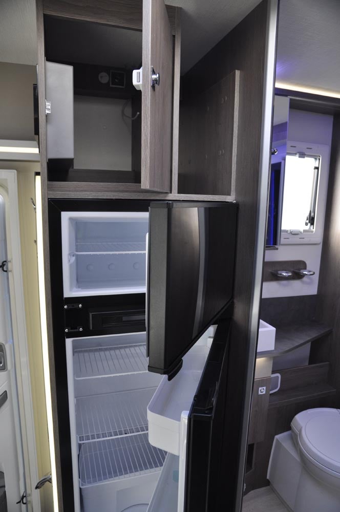 neues Wohnmobil "Challenger 260 Graphite" mieten *Automatik* – 4