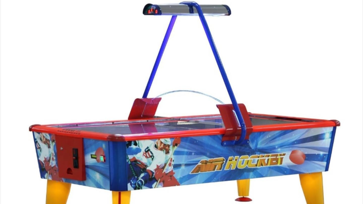 Schwarzlicht Airhockey mieten in Wiesbaden