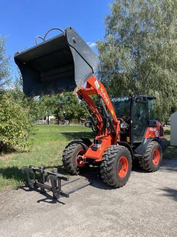 Radlader Kubota R090 – 2