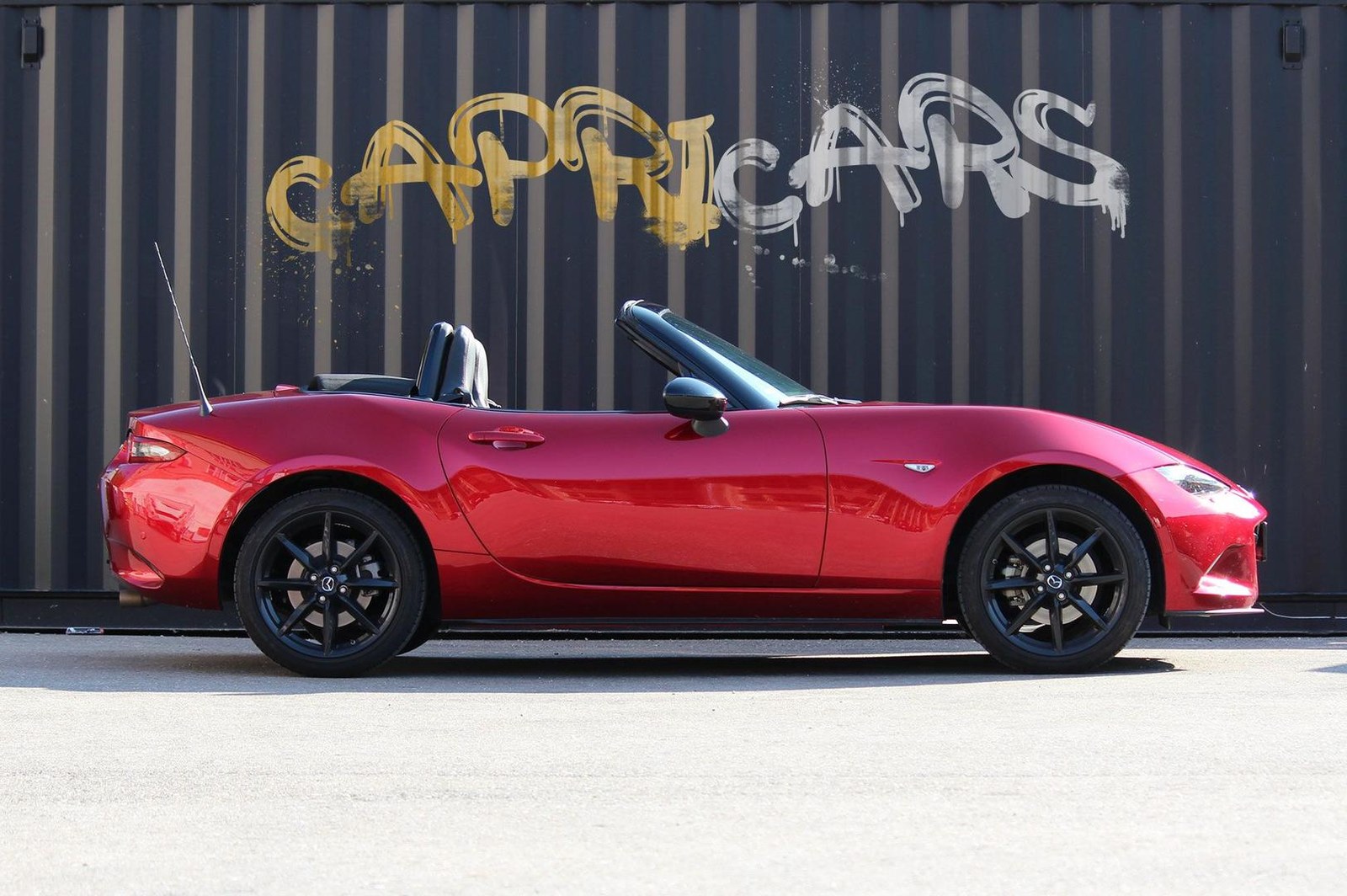 Mazda MX-5 Cabrio mieten in Villingen-Schwenningen – 3
