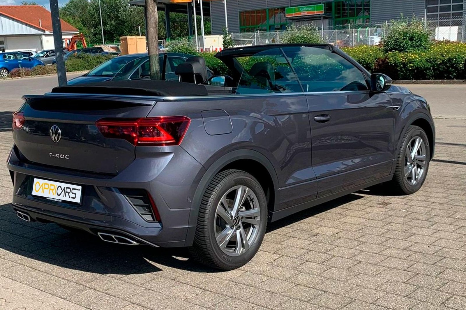 VW T-Roc Cabrio mieten in Villingen-Schwenningen – 2