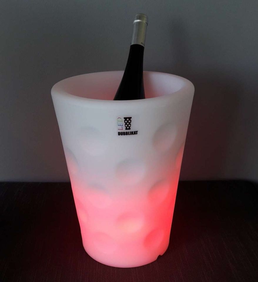 LED Wein Sekt Kühler Dubbe Dubbeglas Stehtisch mieten in Lambsheim