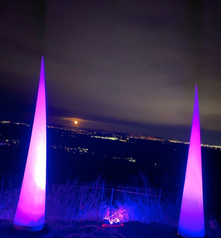 3m aufblasbare Licht Led Pyramide mieten bei Grax Eventtechnik