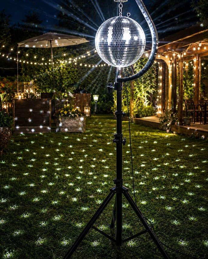 Disco Disko Kugel Lichteffekt Mirror Ball mieten bei Grax Eventtechnik