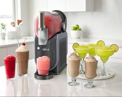 Ninja Slushie Slush Ice Eis Maschine Milkshake mieten in Lambsheim – 2
