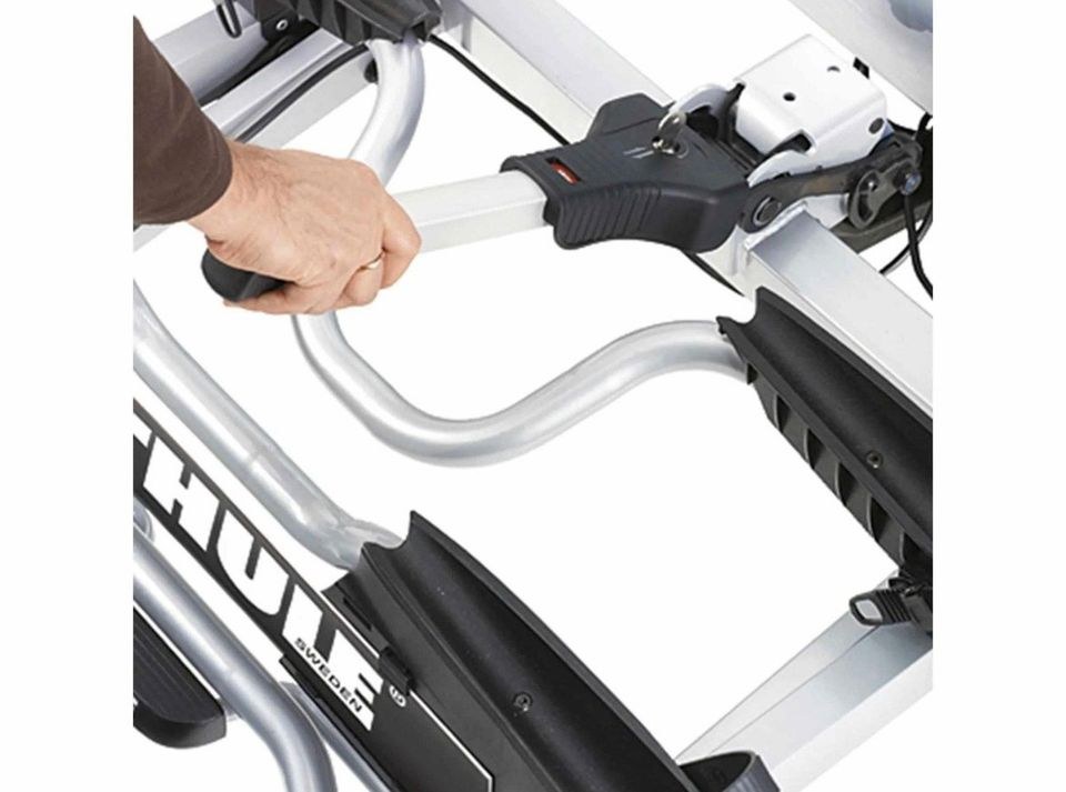 Fahrradträger E Bike Thule Kupplungsträger mieten in Lambsheim – 4