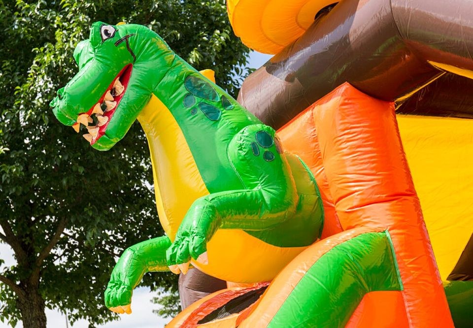 Dino L Hüpfburg Rutsche Urzeit Abenteuer mieten bei Pohl EDV Service – 2