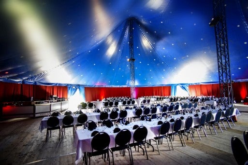 Banketttische - Bankettstühle - Bankettmöbel - Stehtische - Veranstaltung - Event - Hochzeit mieten – 2