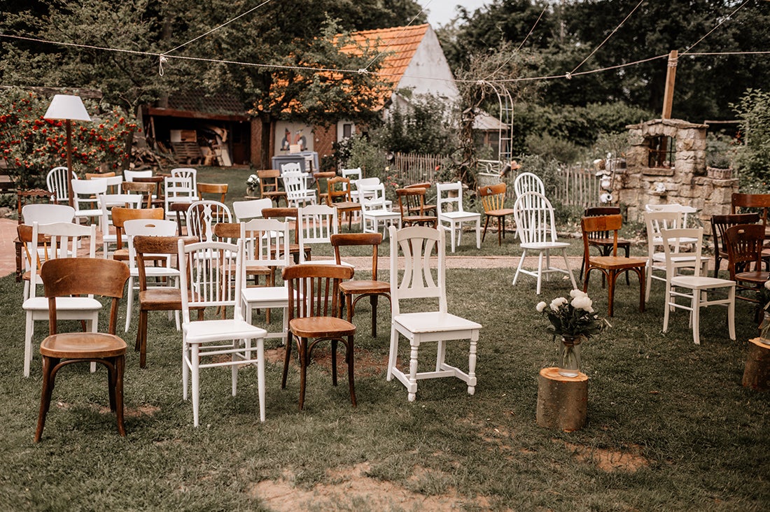 Stühle - Vintagestühle - Frankfurter Stühle - Holzstühle - boho - vintage - Hochzeit - Event