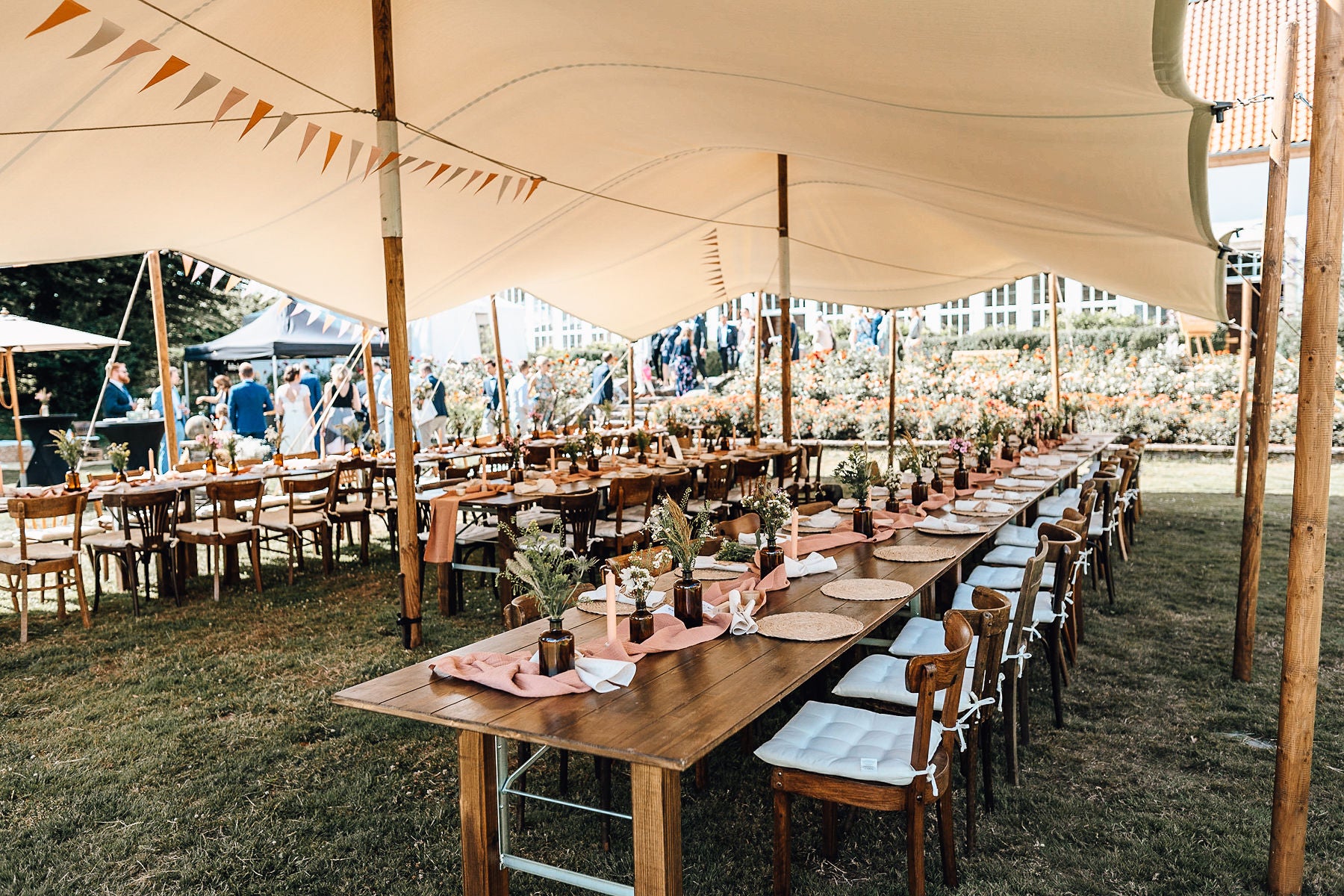 Stühle - Vintagestühle - Frankfurter Stühle - Holzstühle - boho - vintage - Hochzeit - Event – 3