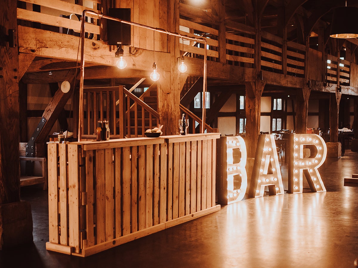 Palettenbar - Bambusbar - Leuchtbar - Zirkusbar - Spültheke - Event - Veranstaltung