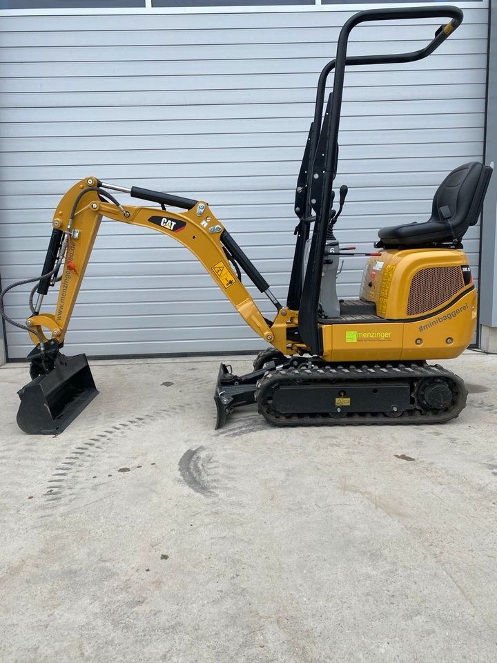 Microbagger 900kg Minibagger Cat 300.9 D mieten bei menzinger – 4