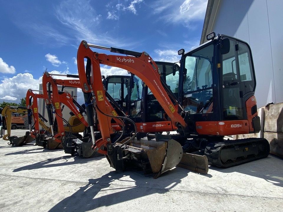Minibagger Kubota KX019 4 mieten bei menzinger