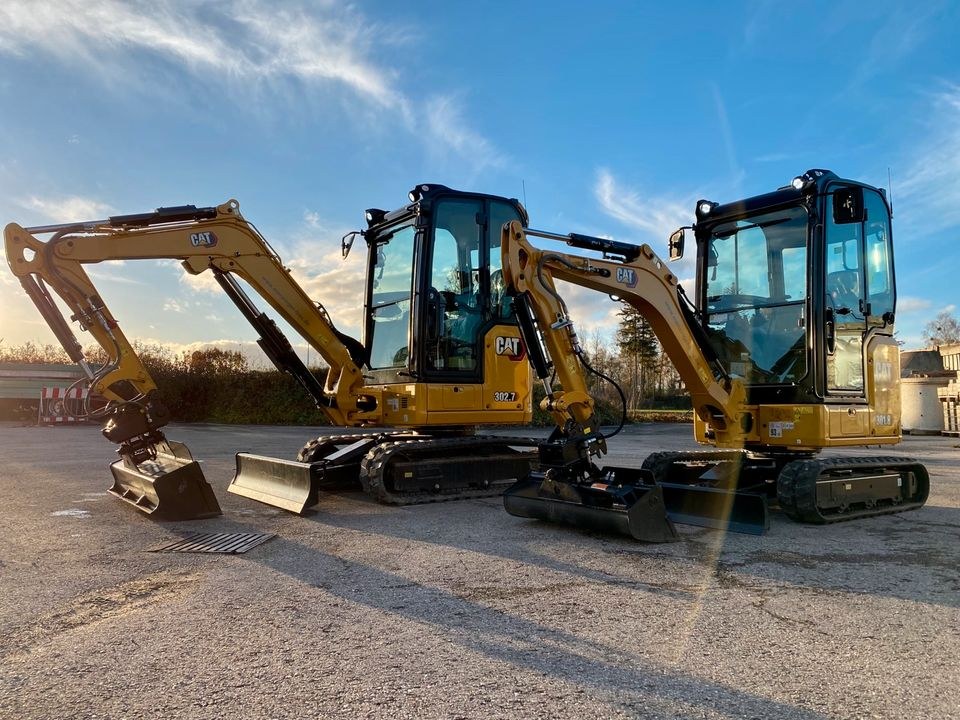 CAT Minibagger 900kg 2800kg 300.9D 301.6 301.8 mieten bei menzinger