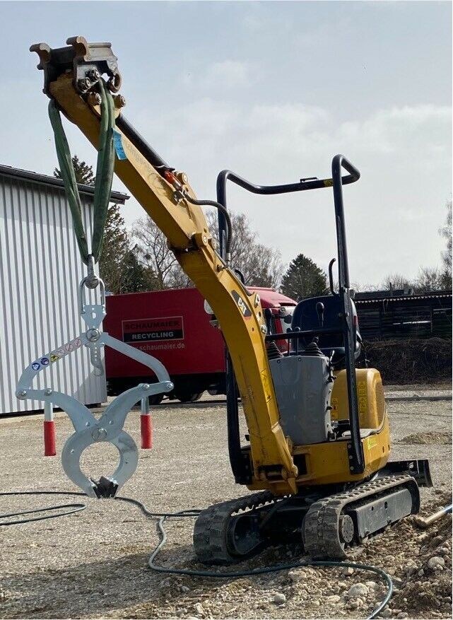 Minibagger Versetzzange Hebezange mieten bei menzinger – 3