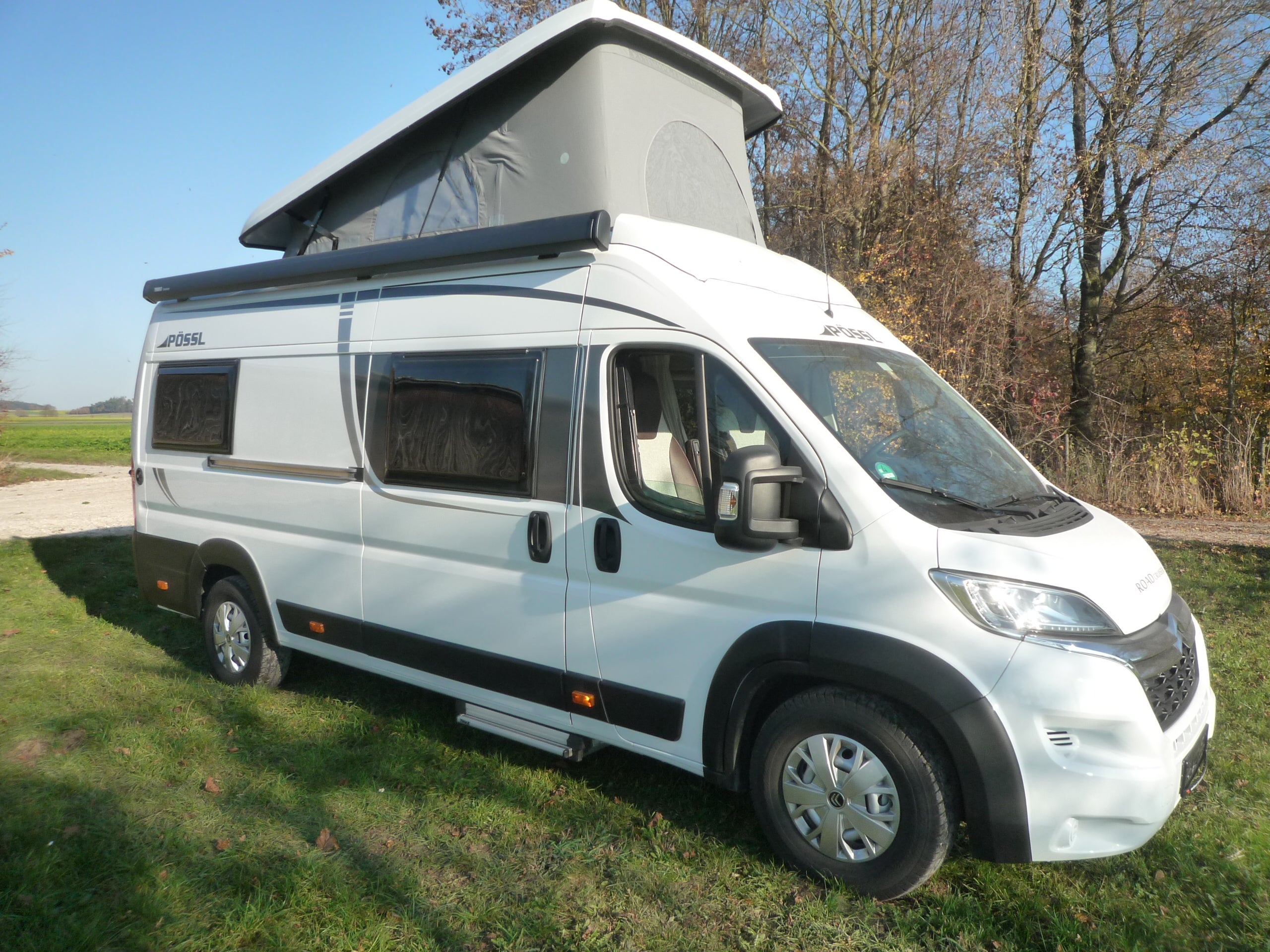 Pössl Roadcruiser m. Aufstelldach + Solar- AHK+ Markise- RKF