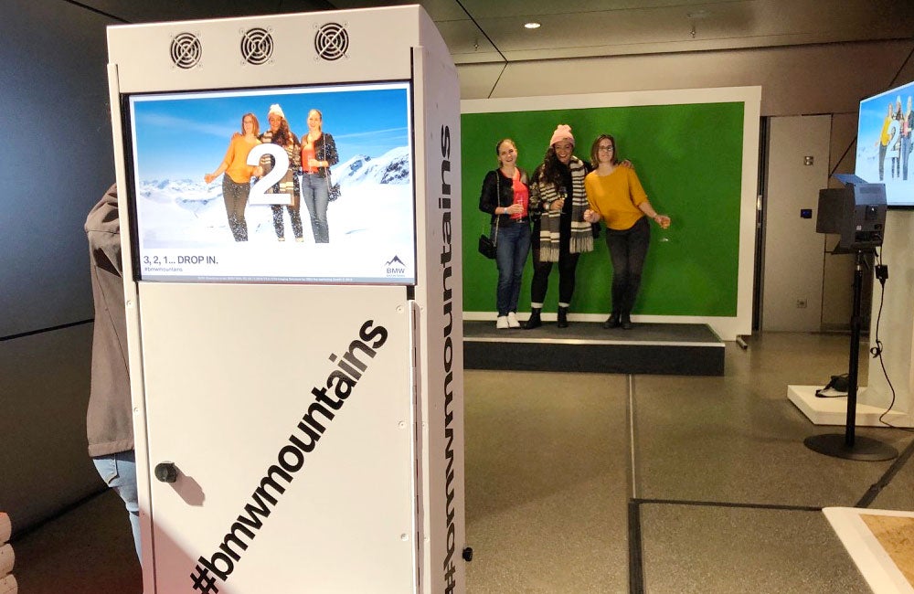 Fotobox mit Greenscreen | Greenscreen Fotoaktion | Fotobooth | Fotoautomat mit Sofortausdruck