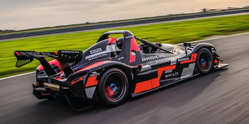 Radical SR mieten in Bad Bentheim bei Cars & Stars Events