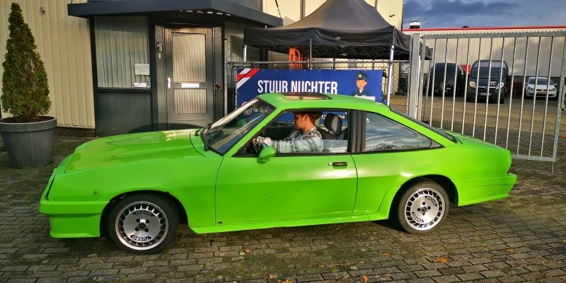 Opel Manta mieten in Bad Bentheim – für besondere Anlässe – 2
