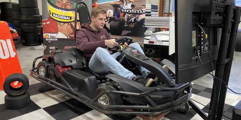 Kart Simulator mieten in Bad Bentheim bei Cars & Stars Events – 2