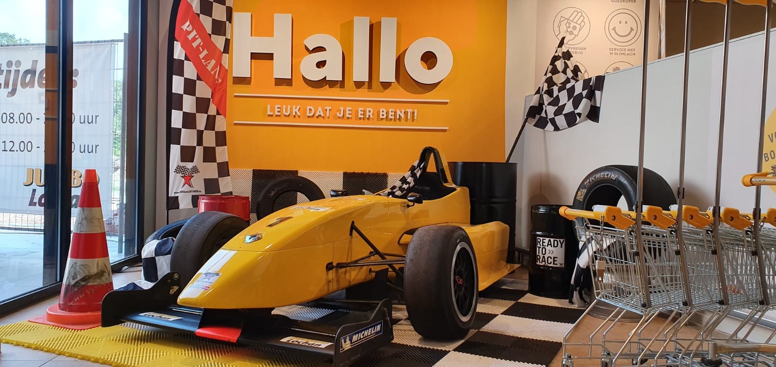 Showcar halfsize gelb mieten in Bad Bentheim – 2