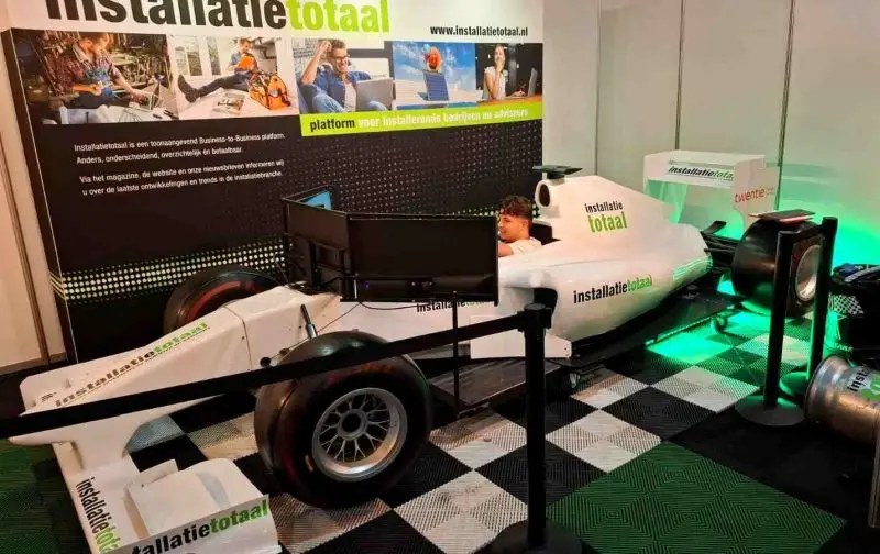 Rennsimulator weiss Triple Screen mieten in Bad Bentheim – 2