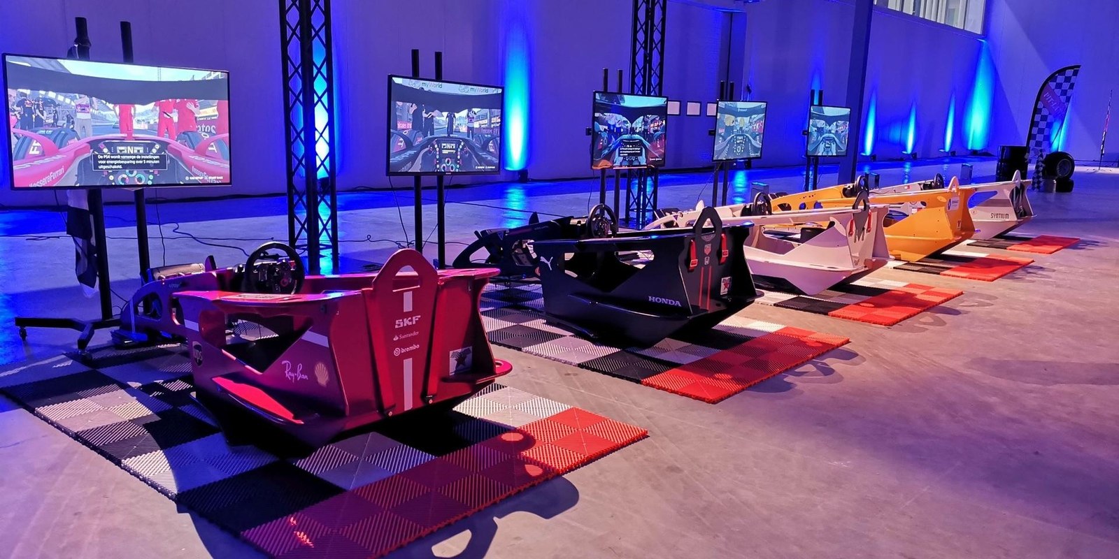 Cockpit Rennsimulator Formel 1 komplett inkl. Begleitung mieten in Bad Bentheim