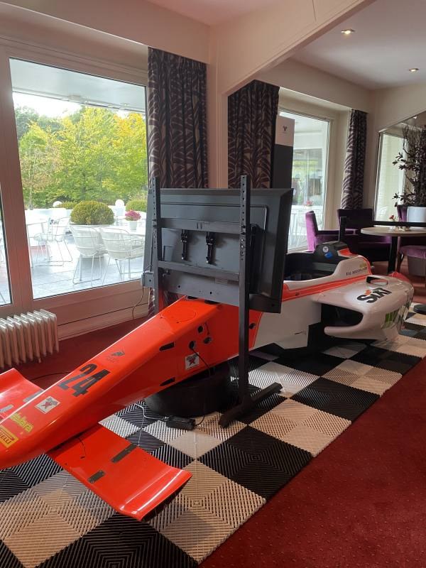 Rennsimulator Halfsize Monocoque mieten in Bad Bentheim – Eventspiel – 3