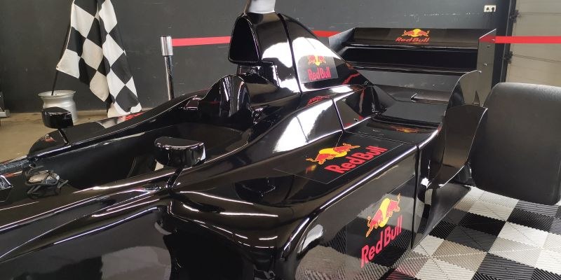 Rennsimulator schwarz mieten in Bad Bentheim – Eventspiel – 2