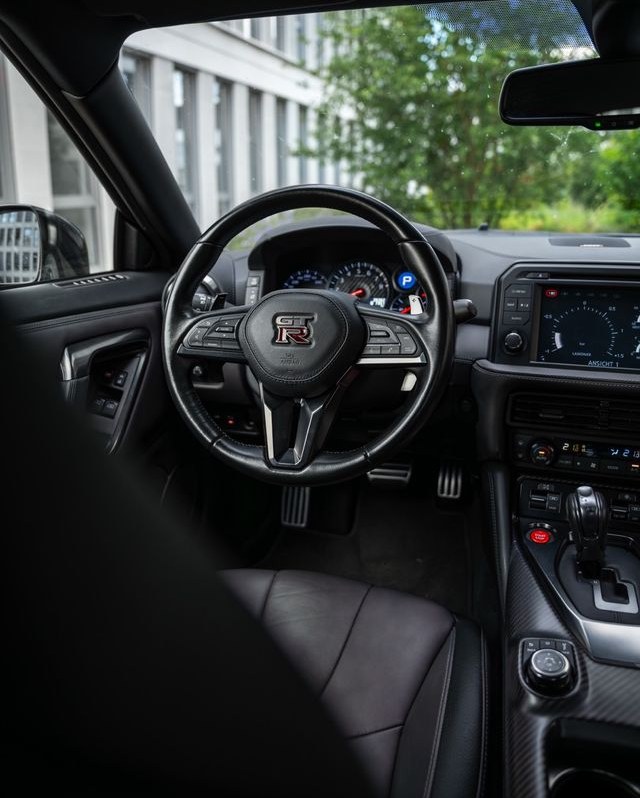 Nissan GTR R35 mieten in Bielefeld – Fahrspaß auf Zeit – 4