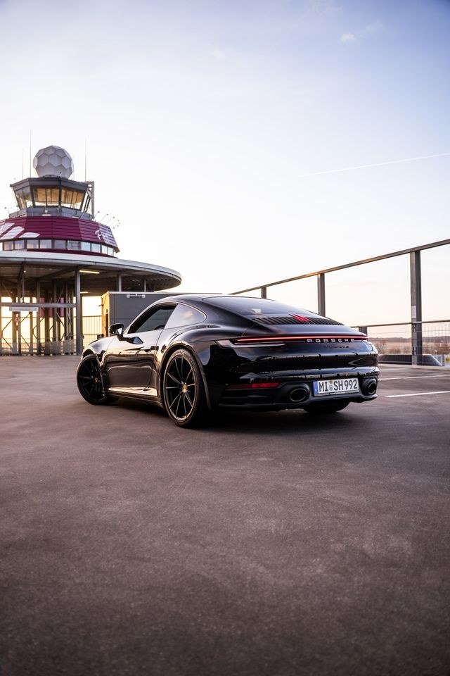 Porsche 911 Carrera S mieten in Bielefeld – Fahrspaß auf Zeit – 4