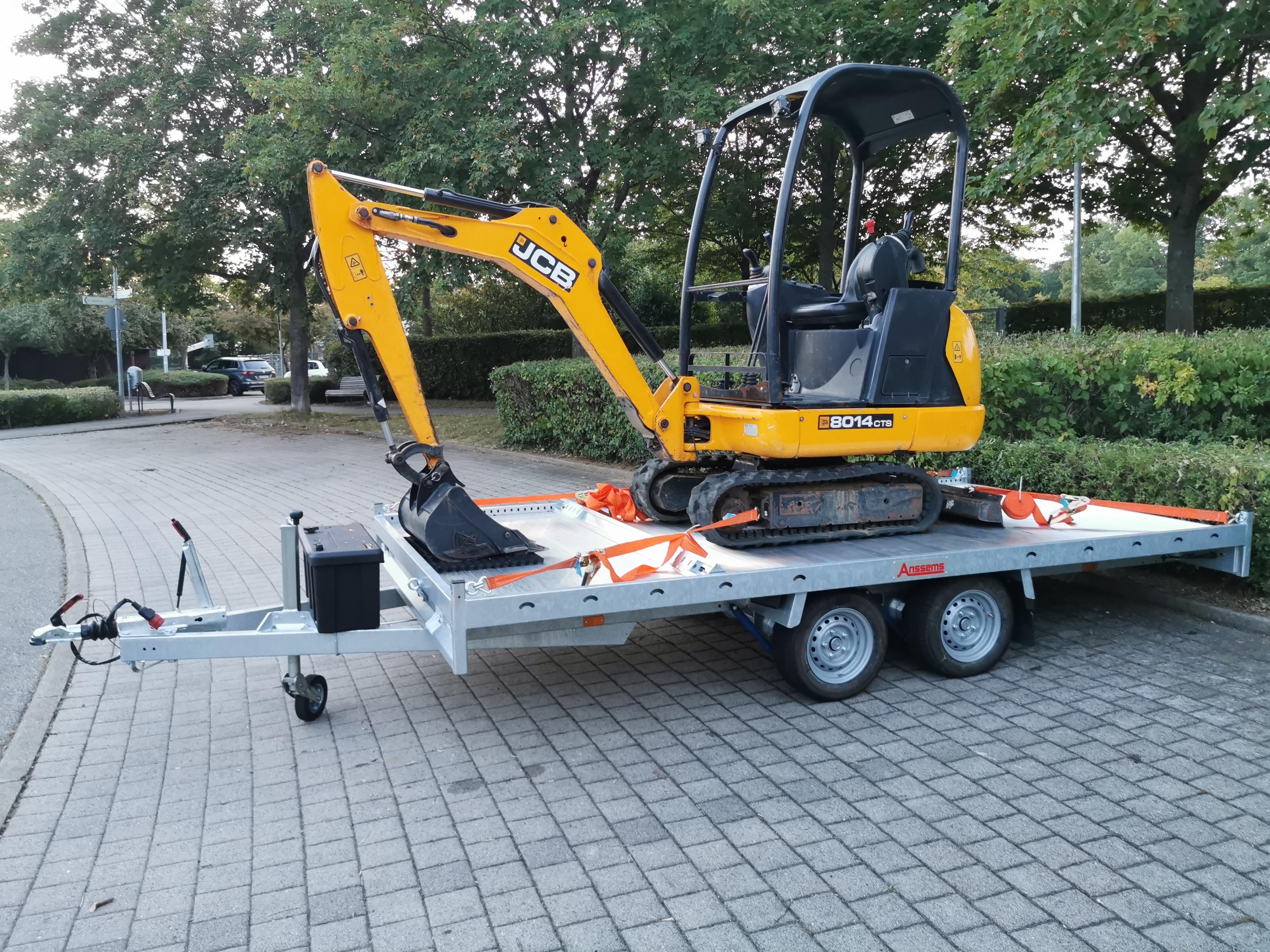 Bagger Minibagger JCB 8014 1,5 Tonnen zu vermieten