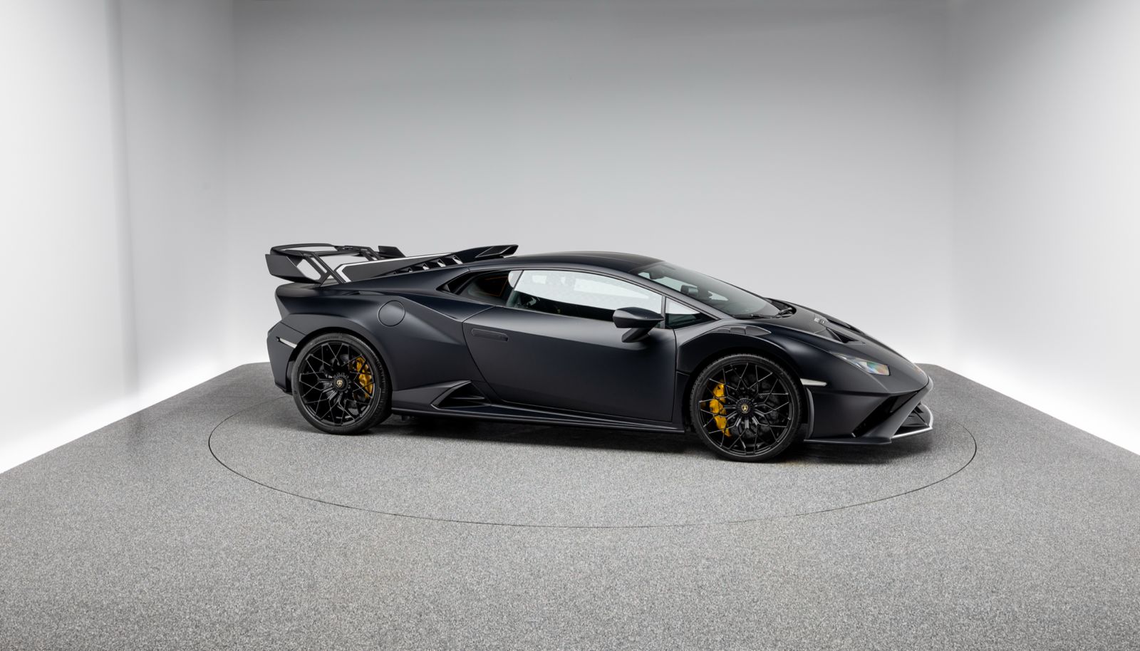 Lamborghini Huracan STO | Alternative Lamborghini Huracan EVO Lamborghini Aventador Lamborghini Urus | Lamborghini Hochzeitsauto | Lamborghini Langzeitmiete | Lamborghini Abo – 4