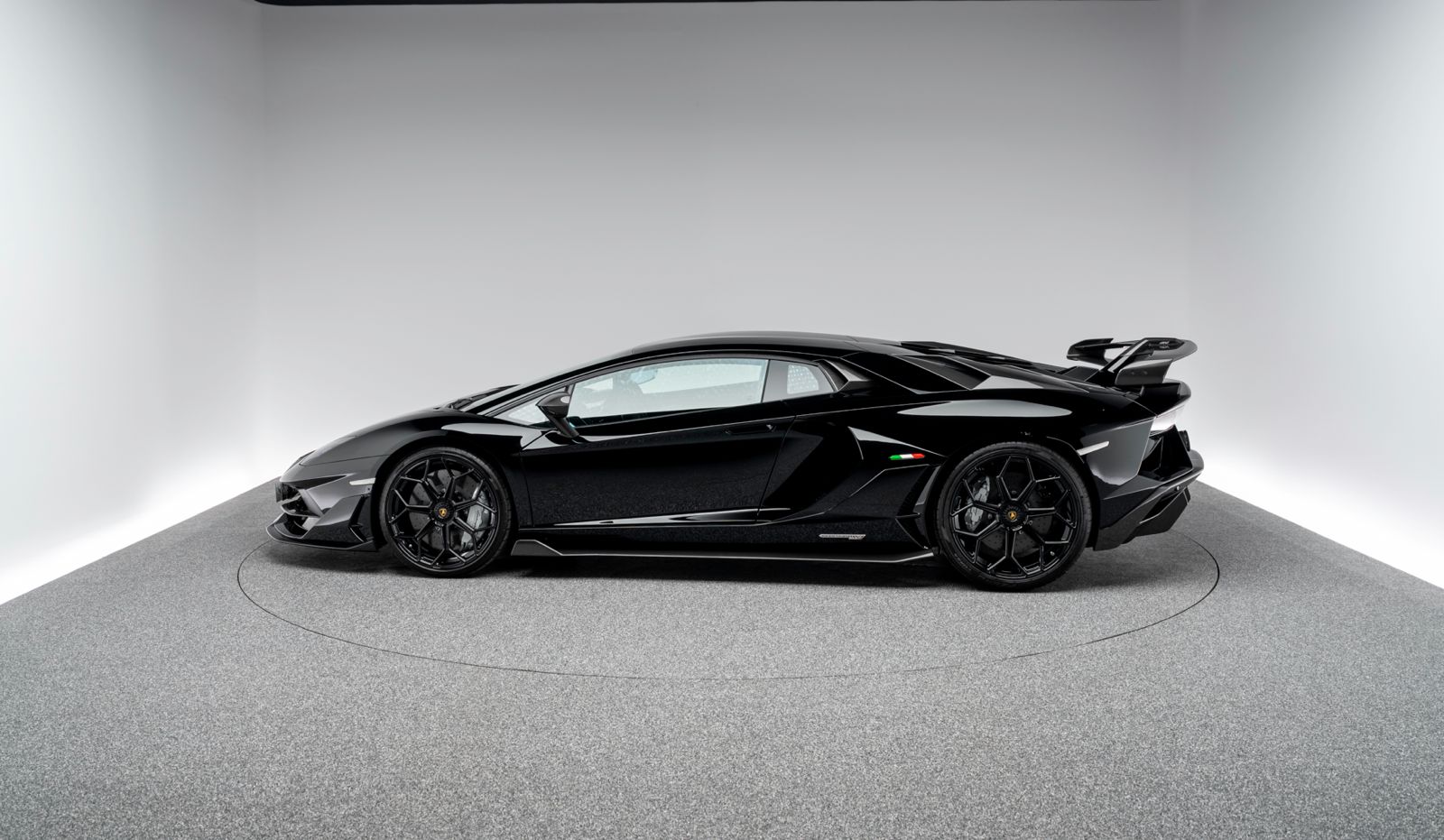 Lamborghini Aventador SVJ | unterschiedliche Farben verfügbar | Alternative zu Lamborghini S Lamborghini Huracan EVO Lamborghini Urus | Lamborghini Hochzeitsauto | Lamborghini Langzeitmiete | Lamborgh – 2