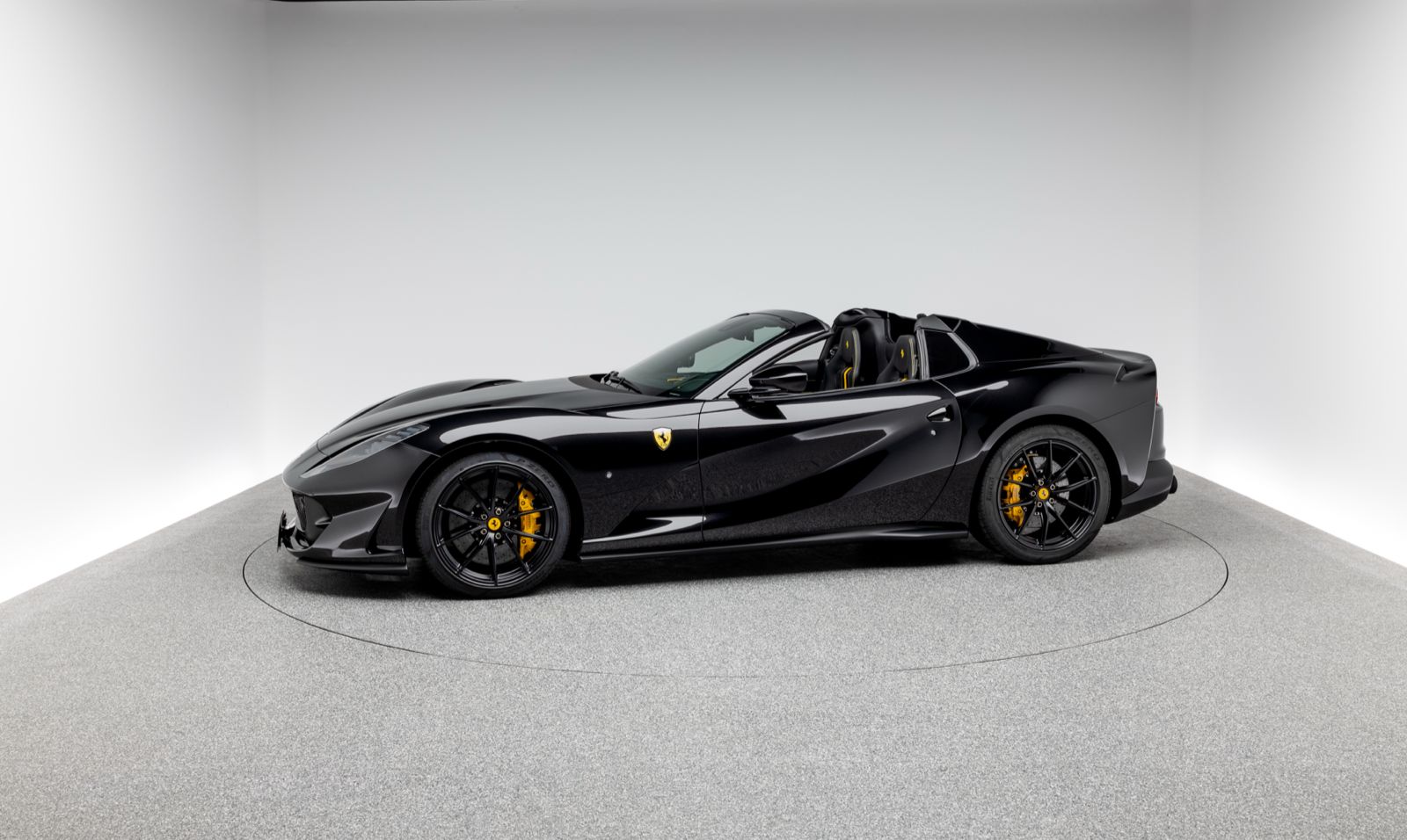 Ferrari 812 GTS | unterschiedliche Farben verfügbar | Alternative Ferrari SF90 Ferrari 296 Ferrari F8 Ferrari 488 | Ferrari Cabrio Roadster | Ferrari Hochzeitsauto | Ferrari Langzeitmiete | Ferrari A – 4