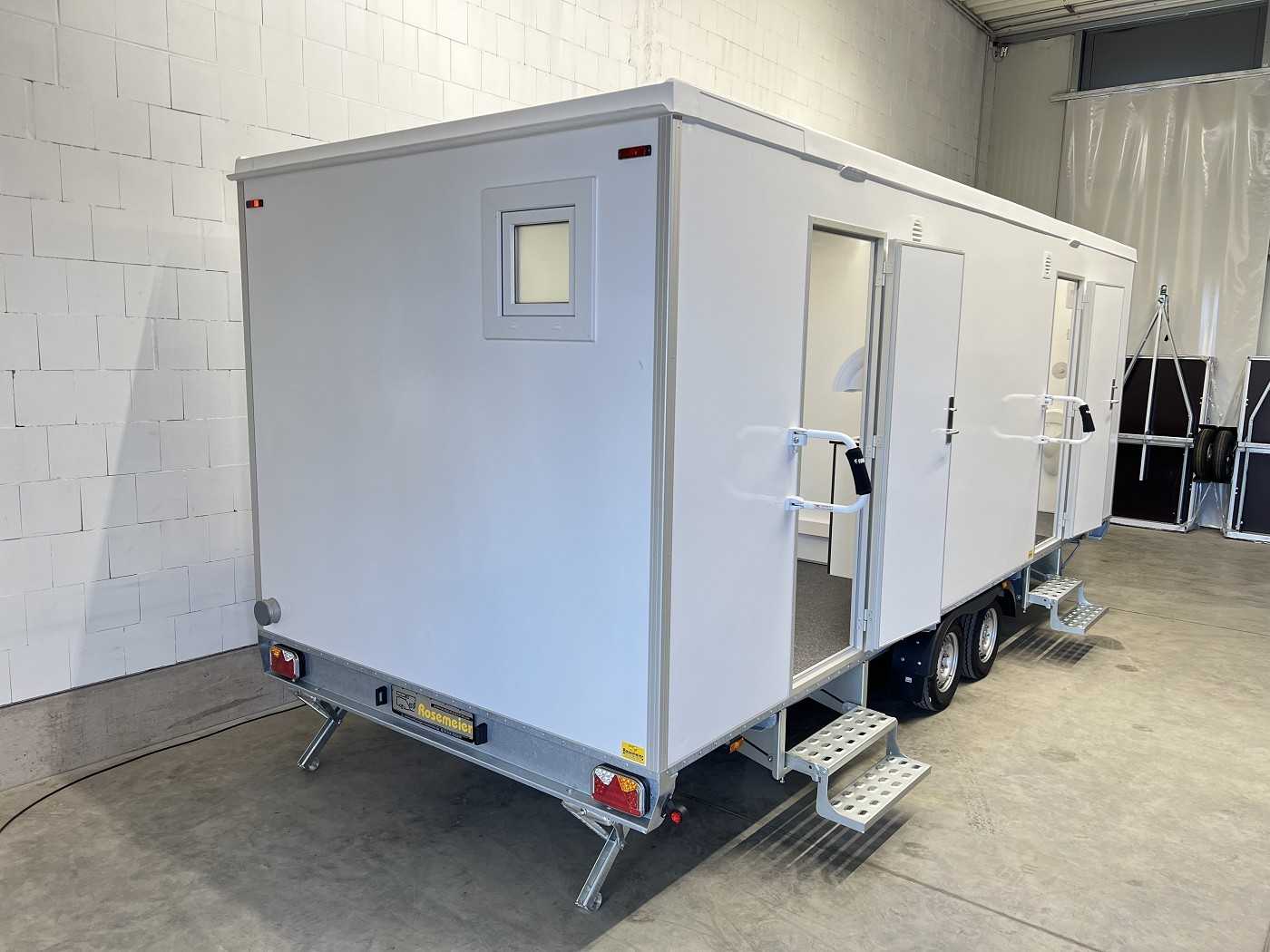 Hochwertiger Toilettenwagen (4x Damen / 2x Herren + 4x Urinale) – 2