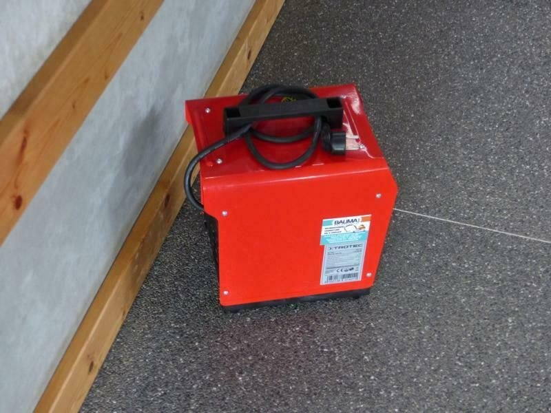 3 KW Elektroheizgebläse Heizer mieten bei Bauma – 3