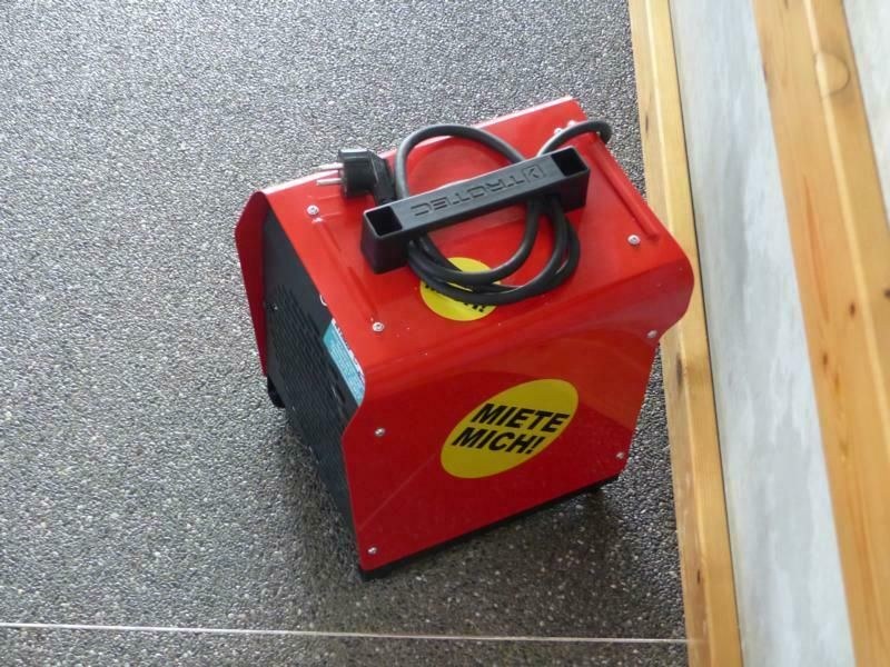 3 KW Elektroheizgebläse Heizer mieten bei Bauma – 2