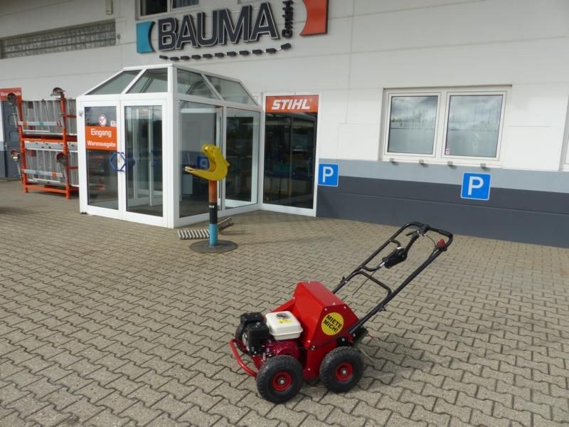Sodenlüfter Aerifizierer mieten bei Bauma – für Garten & Grundstück – 2