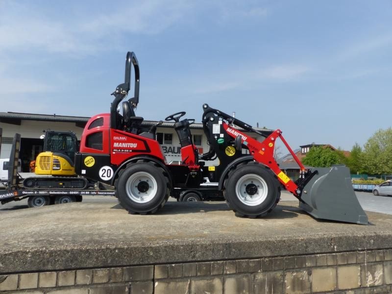 Radlader Schaufelradbagger 300L mieten bei Bauma