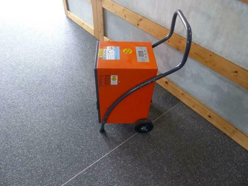 Bautrockner 300 cbm mieten bei Bauma – gegen Feuchtigkeit & Kälte – 2